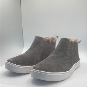 Toms Gray Ankle Boots with Elastic Panels